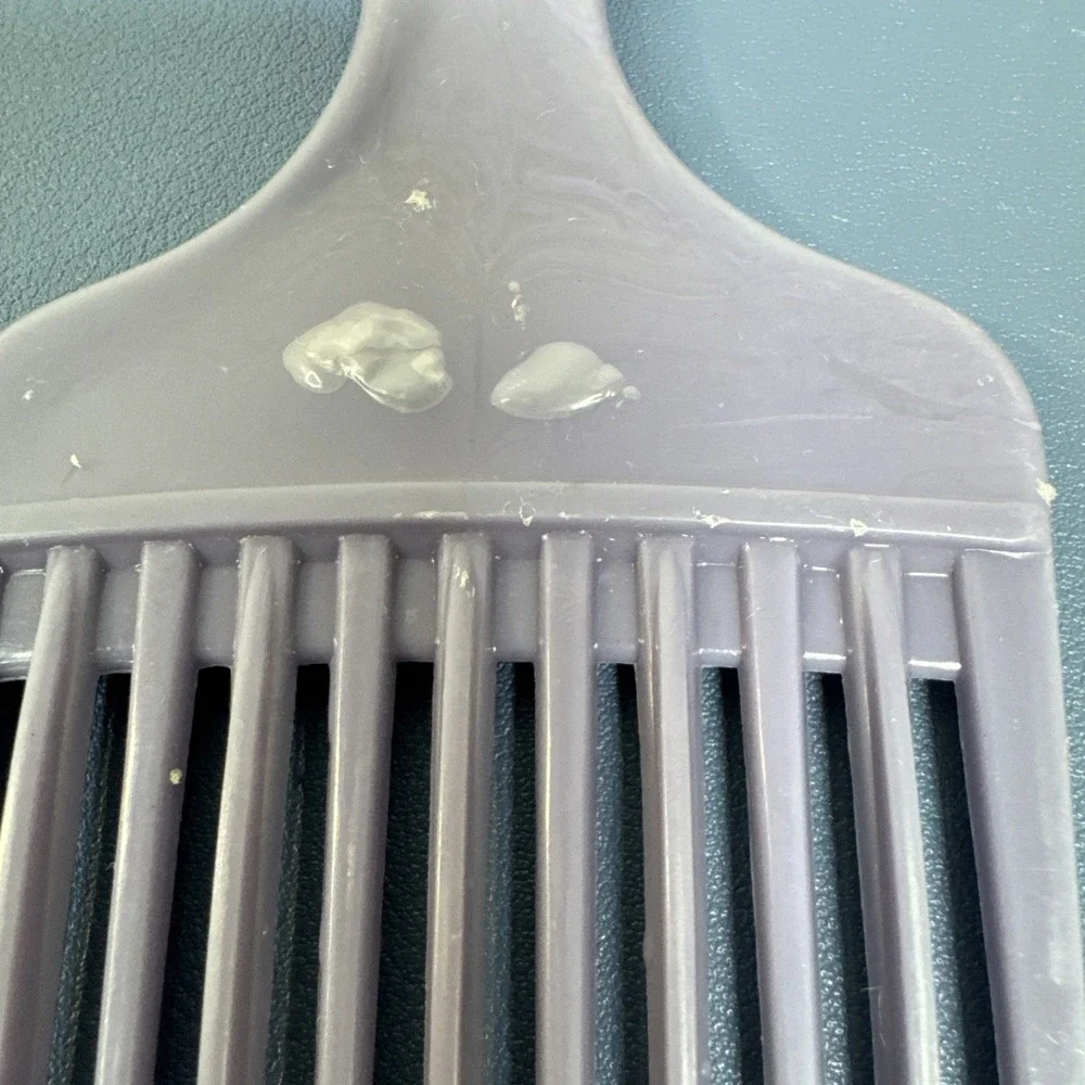 VTG Lot‎ 3 Color Dip Pick Lift Comb 7